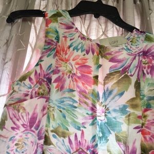 LOFT Summer/Spring Classic Floral Blouse